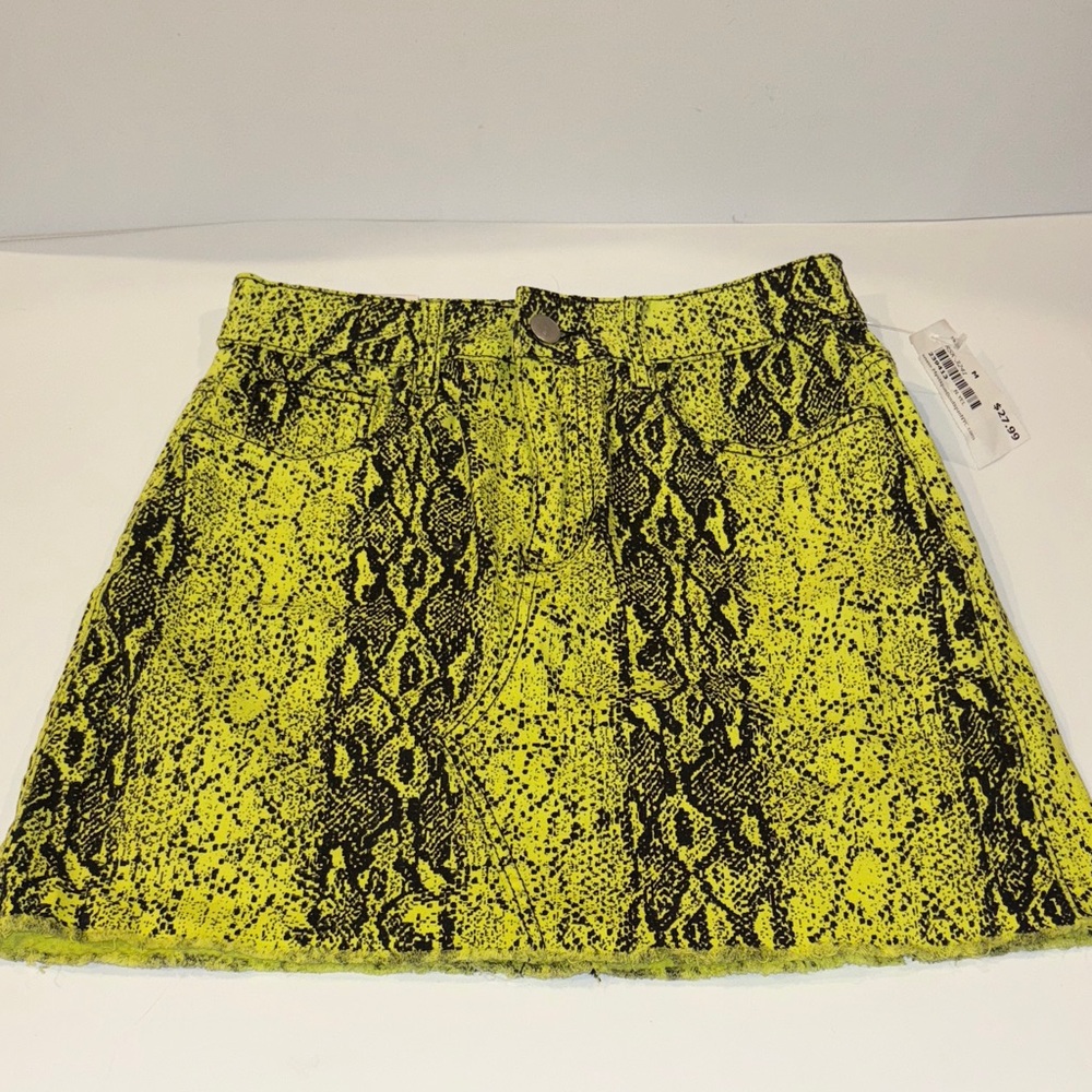 NWT Mystique Boutique Neon Snake Print Mini Skirt
